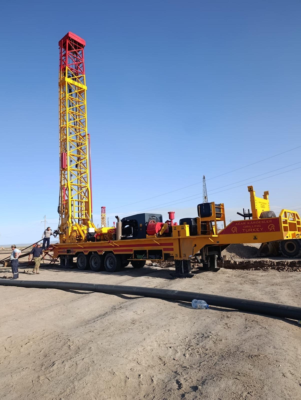 water well drilling mud pump working in uzbekistan desert water well drilling mud pump working in uzbekistan desert
